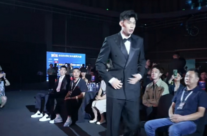 达到, 他们在