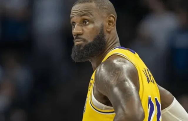 这个角色现, 却仍保持着 这个角色现, 却仍保持着