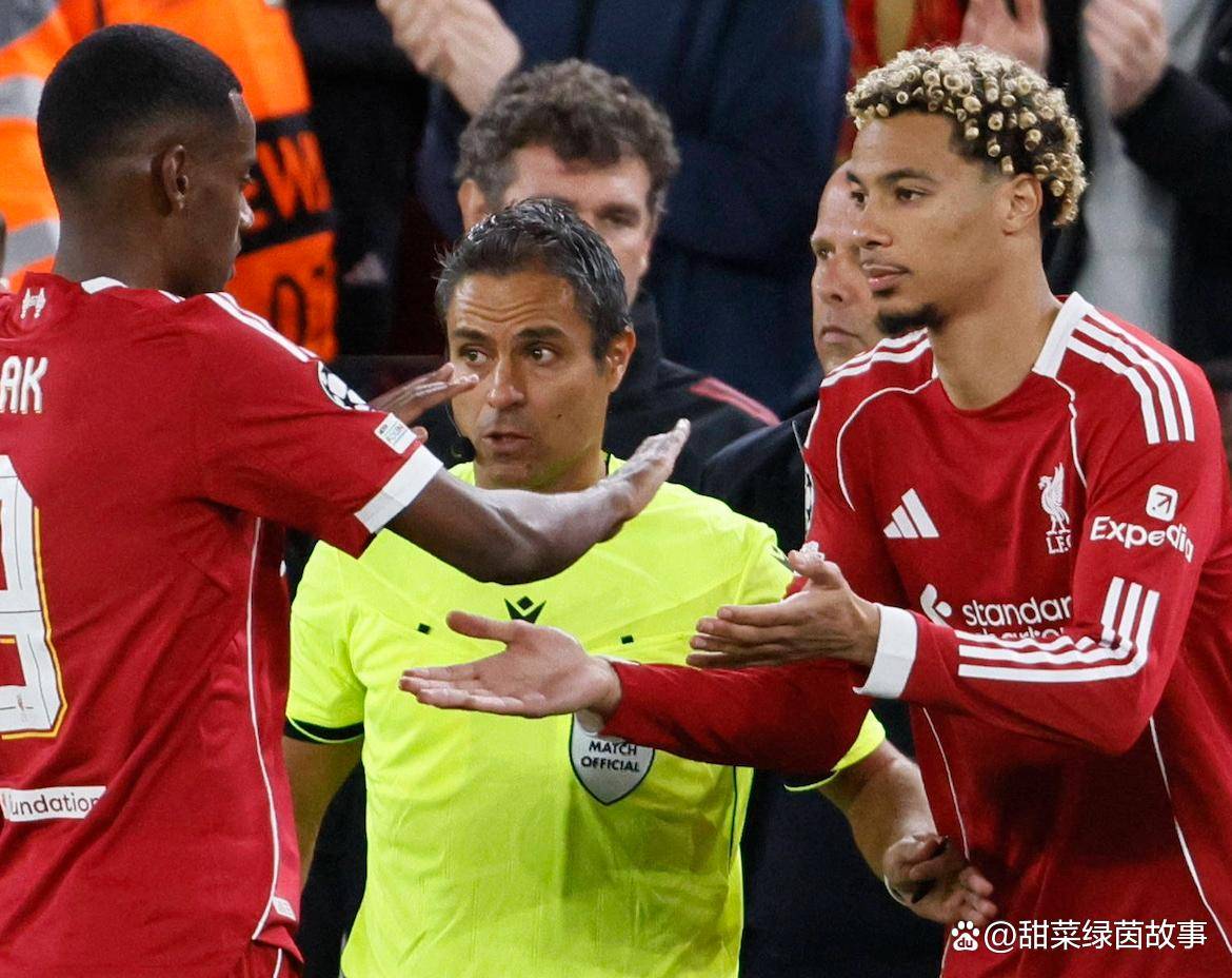 位加纳前锋, 伯恩茅斯工