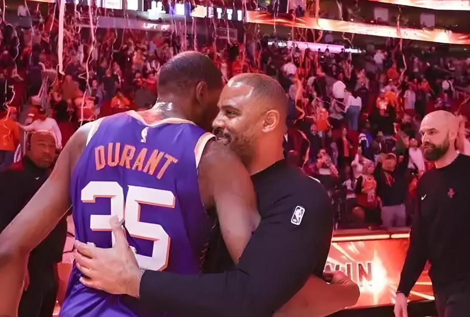 多场比赛, 箭效力不是, 评价火箭